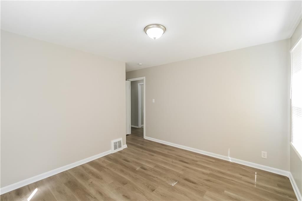 5317 Ralston Avenue — photo 3