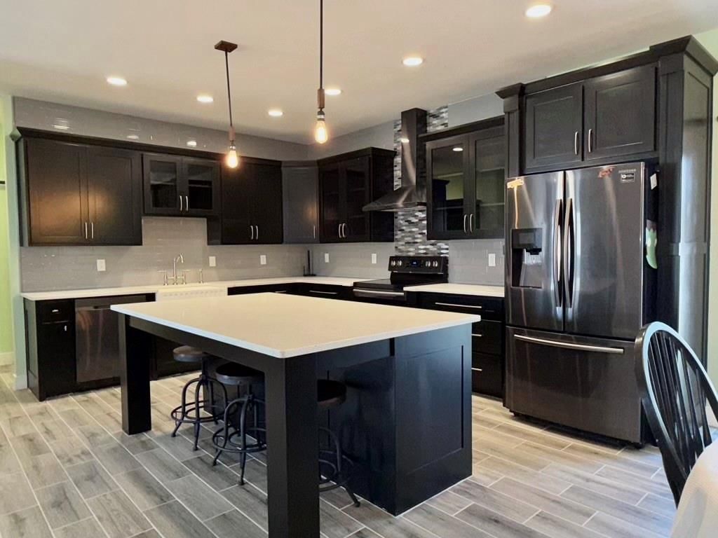 408 NW Rust Court — photo 16