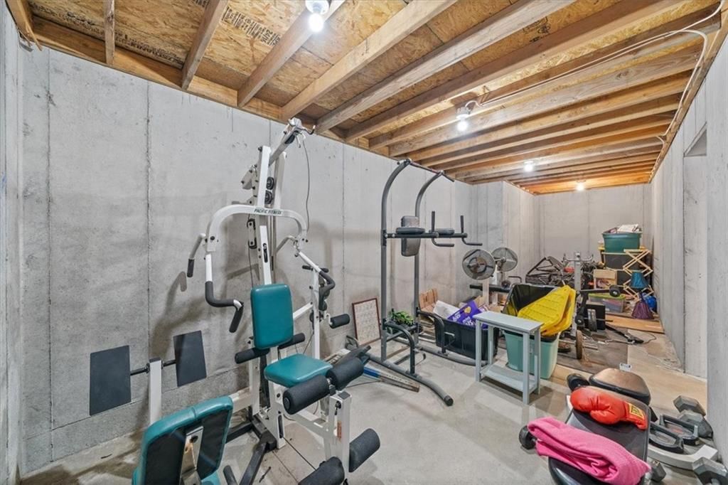 408 NW Rust Court — photo 44