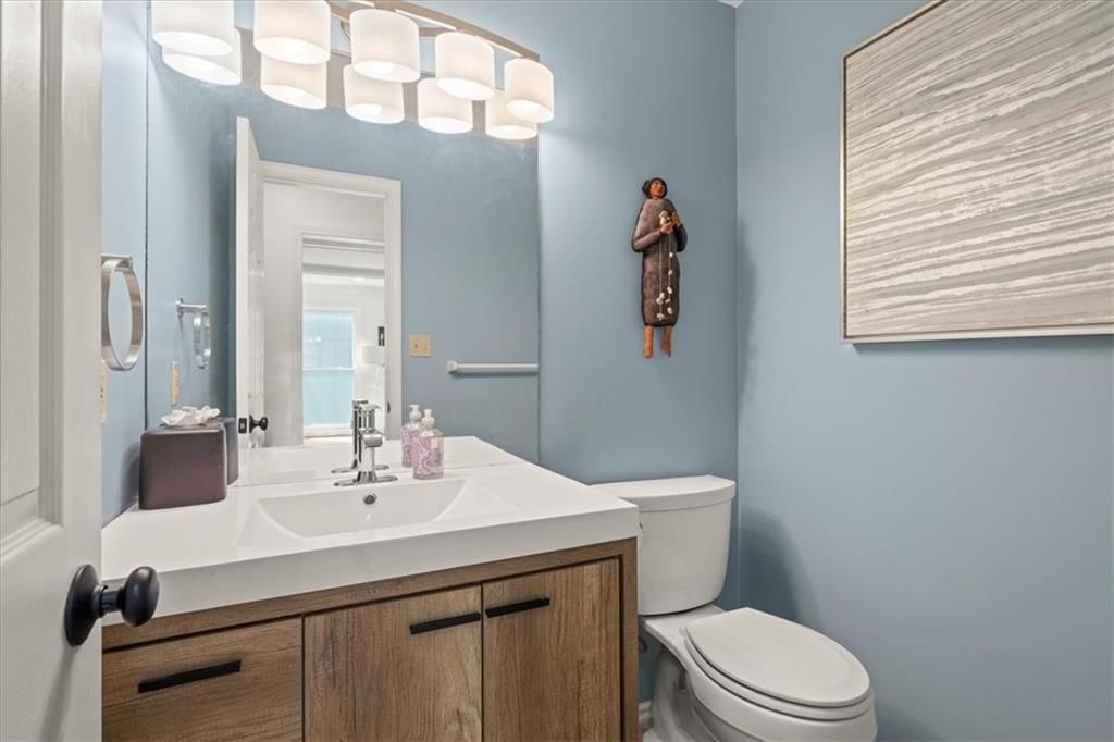 6236 W 121ST Street — photo 32