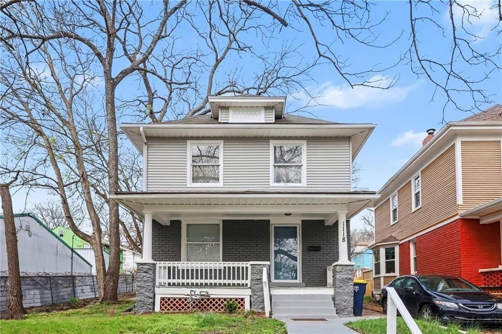 1118 MONROE Avenue — photo 2