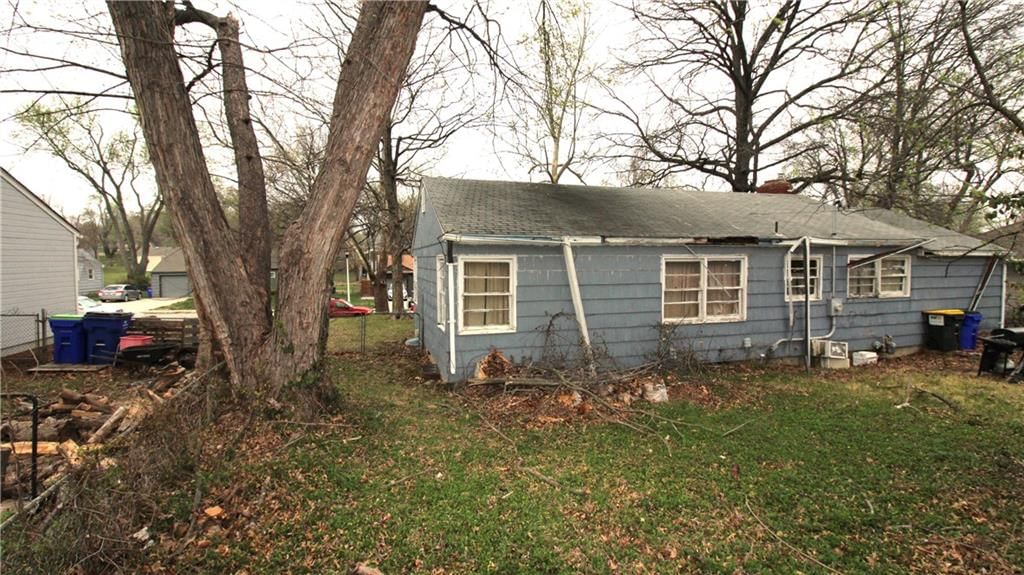 6809 W 72 Terrace — photo 17