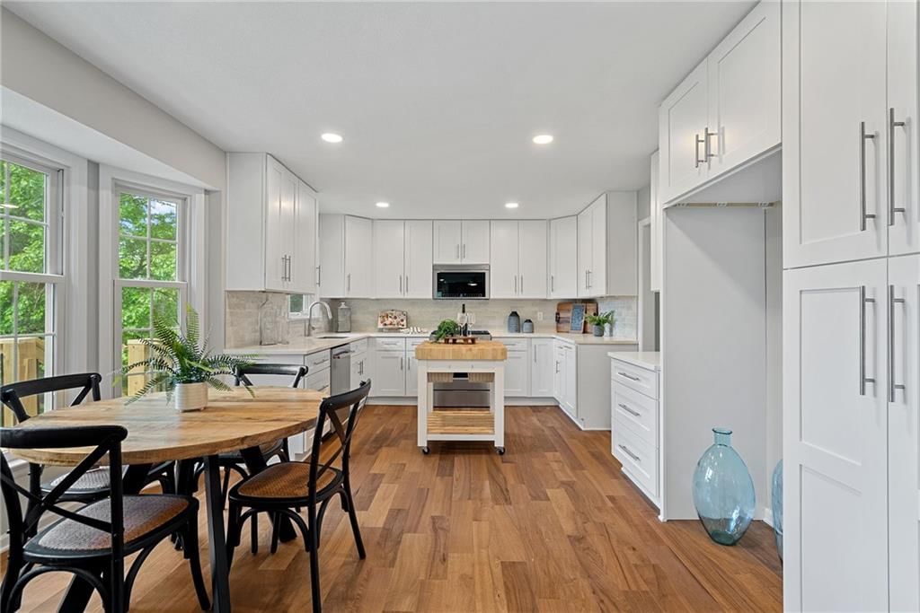 12461 W 154th Terrace — photo 8
