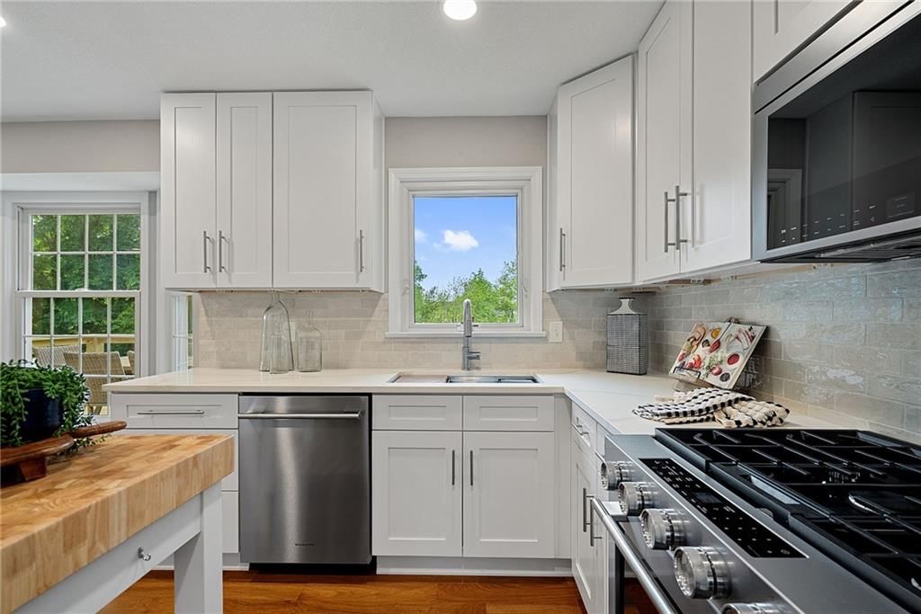 12461 W 154th Terrace — photo 10