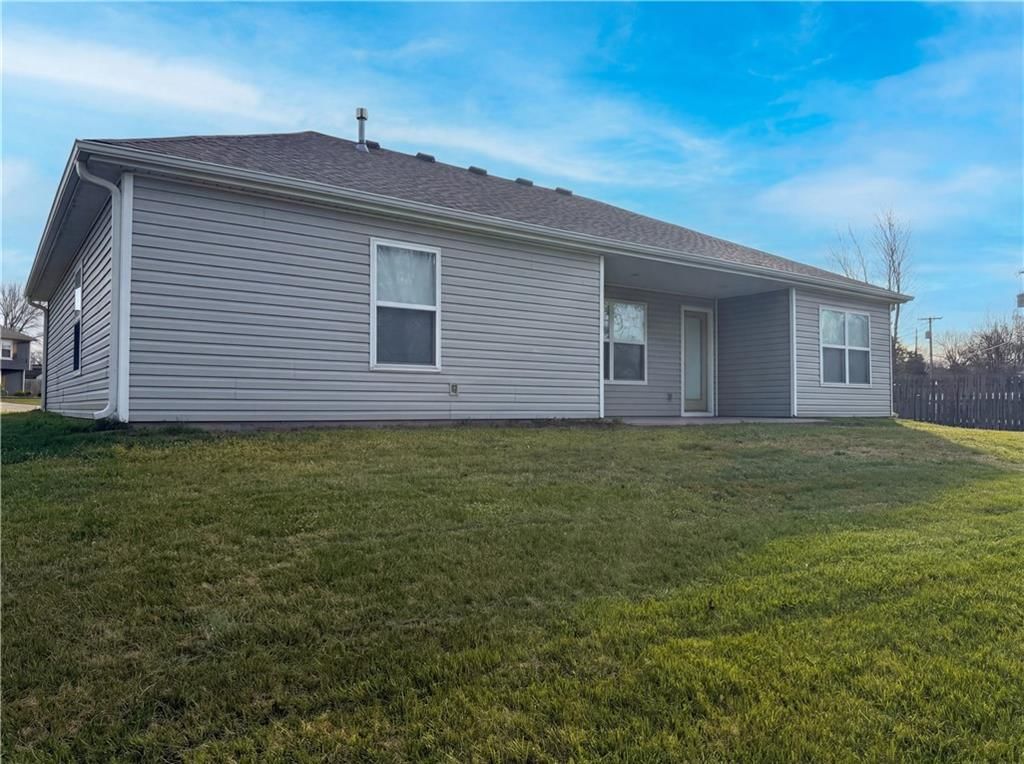 101 Trinity Circle — photo 14