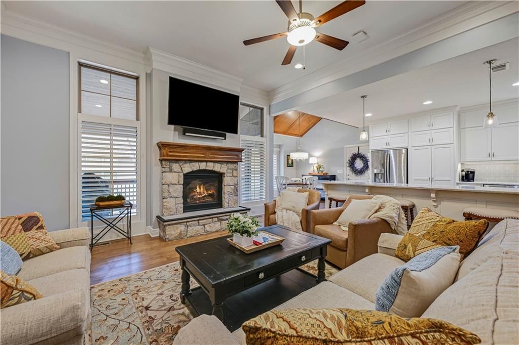 14761 Meadow Lane — photo 3