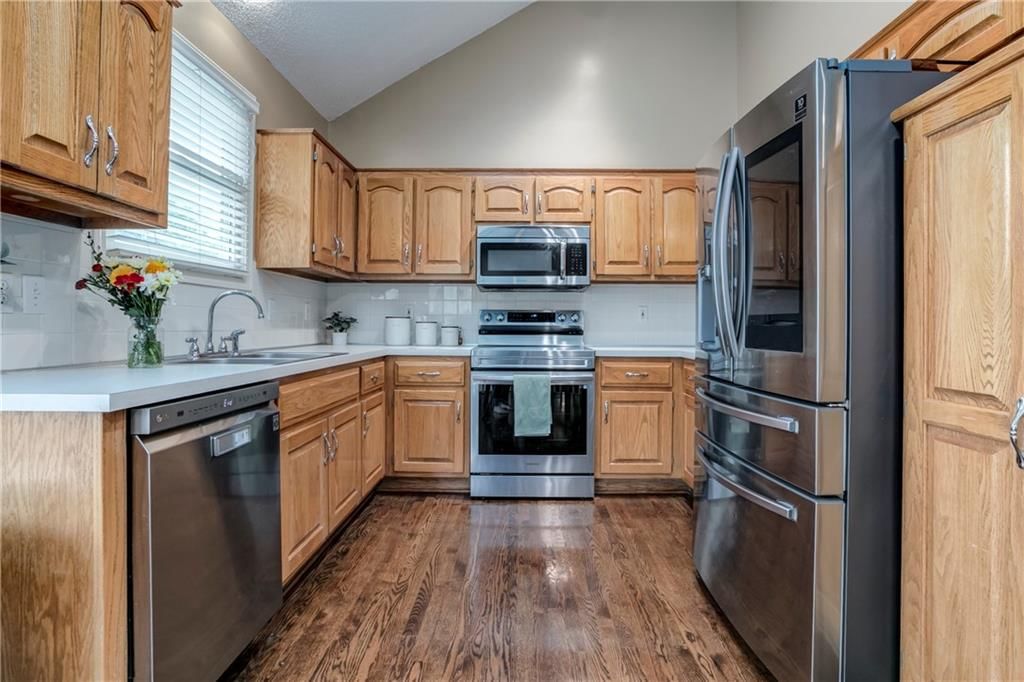 21513 W 52nd Street — photo 6
