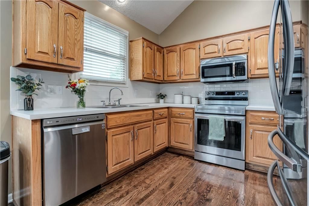 21513 W 52nd Street — photo 7