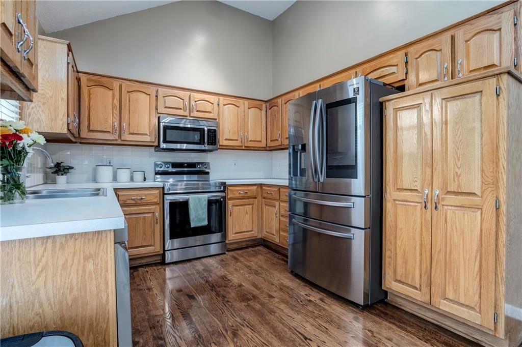 21513 W 52nd Street — photo 8