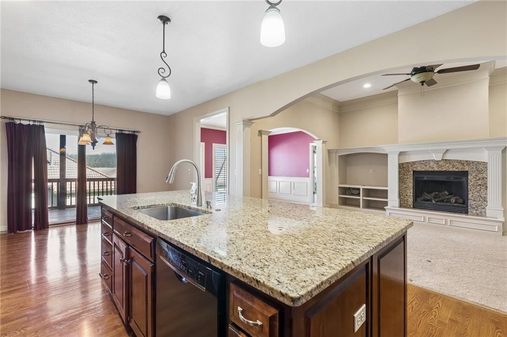 1520 SW Antiquity Drive — photo 5