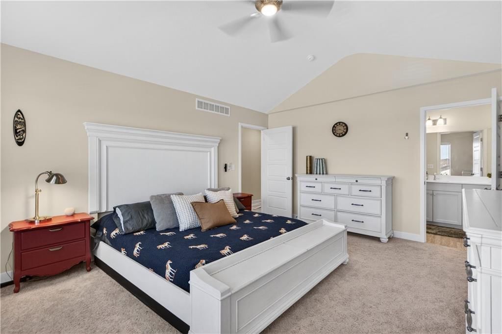 408 Woodview Drive — photo 18
