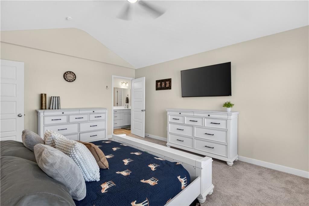 408 Woodview Drive — photo 21