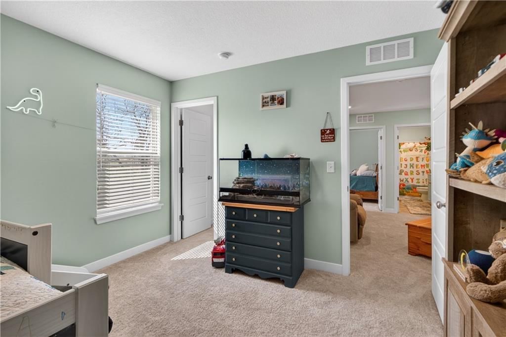 408 Woodview Drive — photo 27