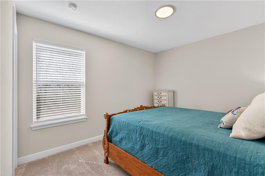 408 Woodview Drive — photo 35