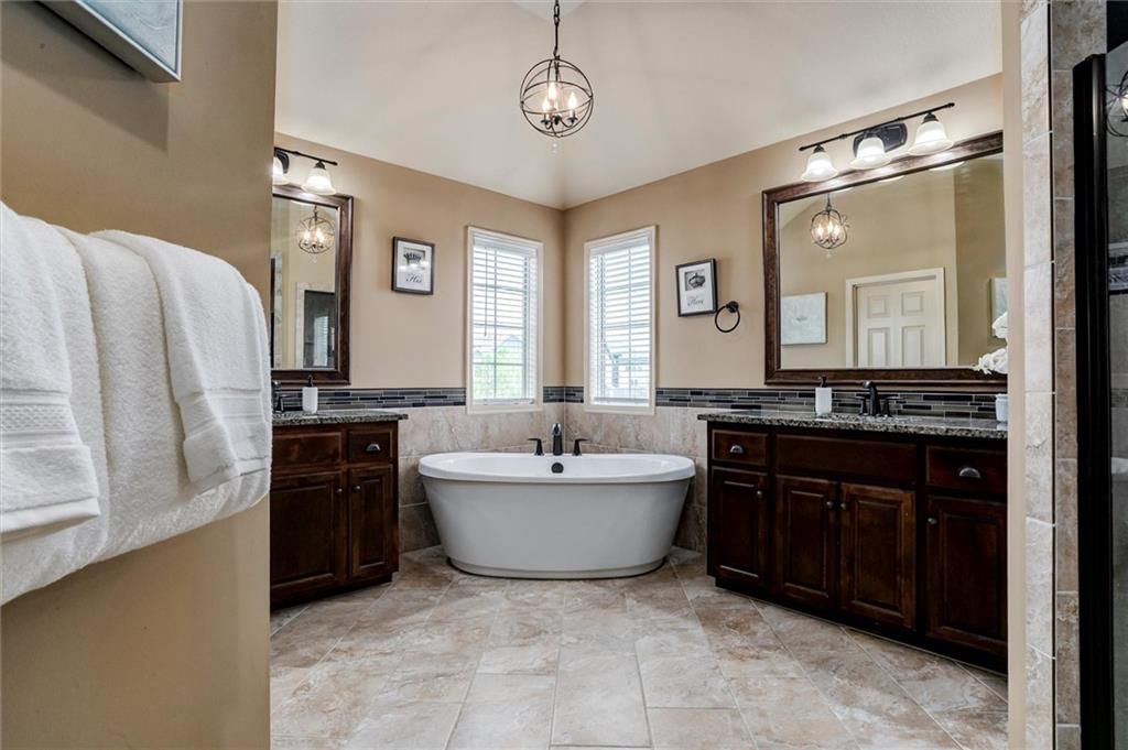 1521 SW Cross Creek Drive — photo 18