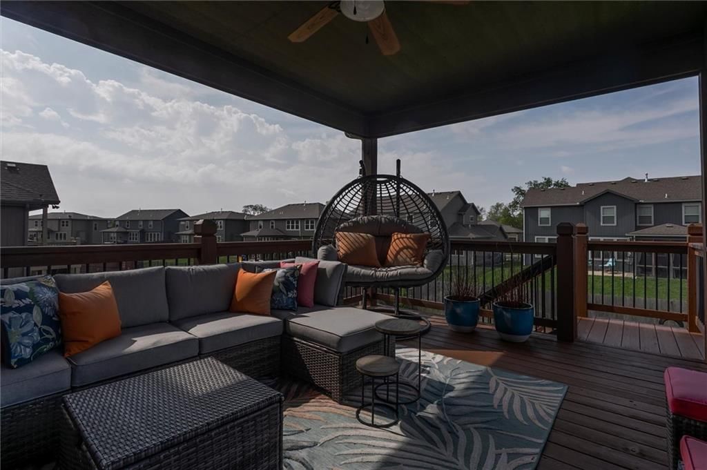 1521 SW Cross Creek Drive — photo 30