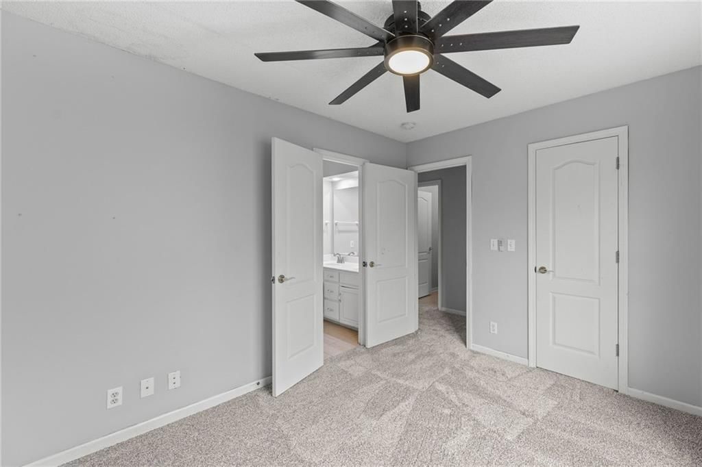 15915 S Avalon Street — photo 24