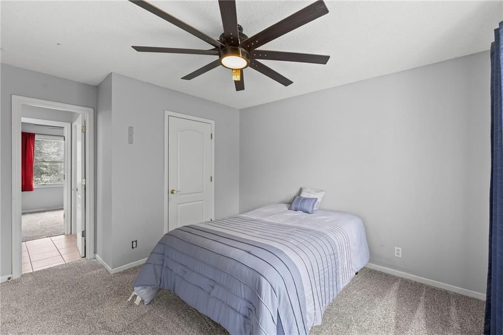 15915 S Avalon Street — photo 27