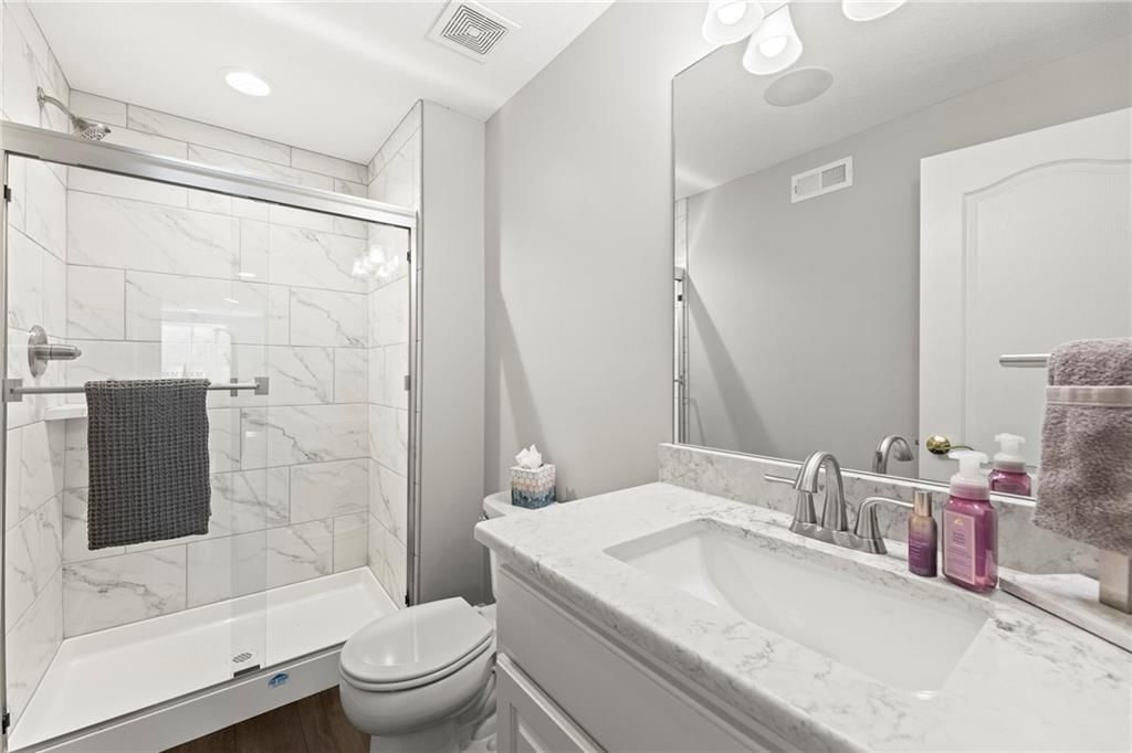 15915 S Avalon Street — photo 38