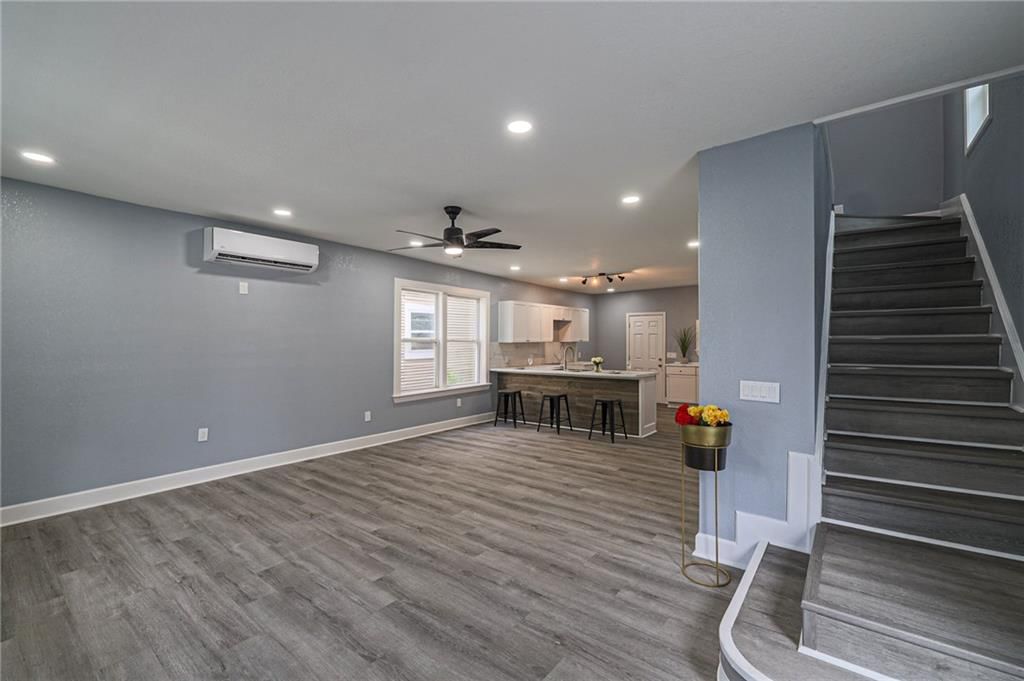 2517 Montgall Avenue — photo 3