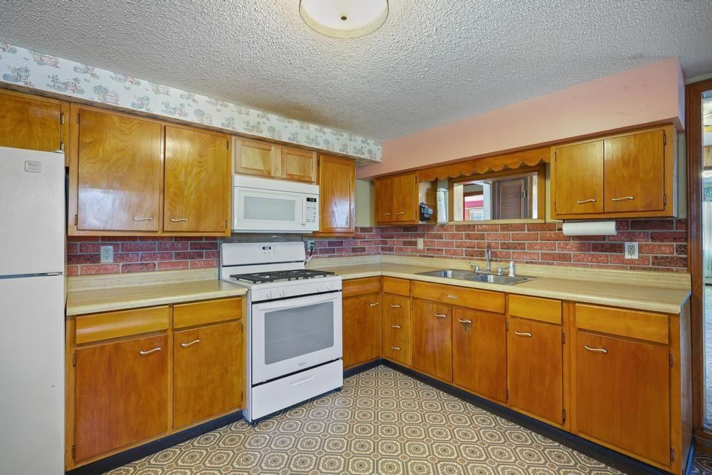 1015 E Pine Street — photo 8