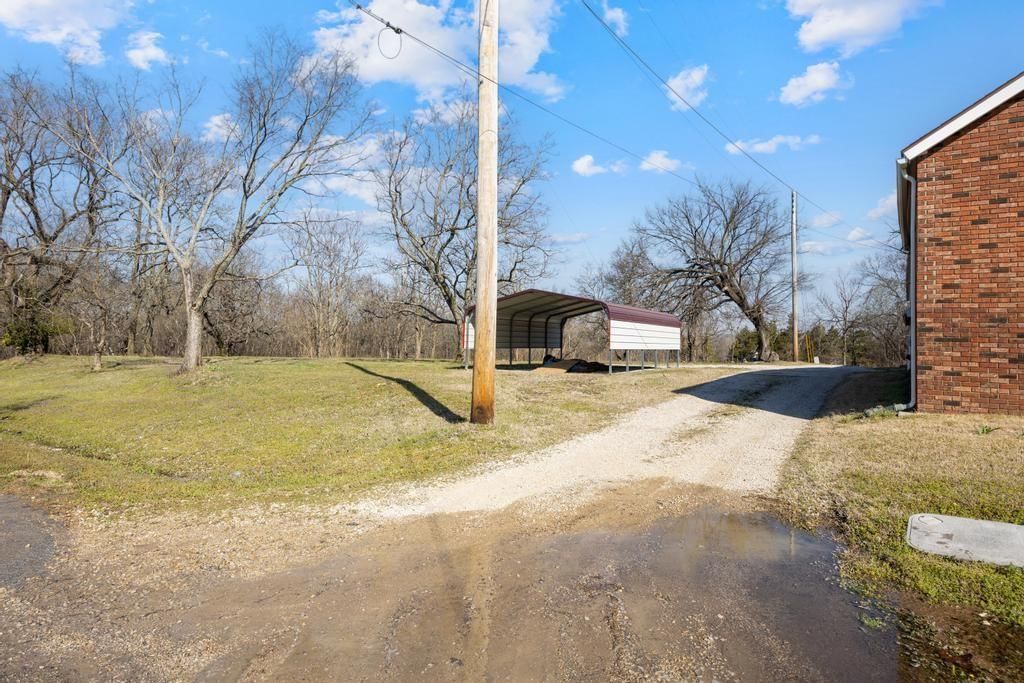 1015 E Pine Street — photo 18