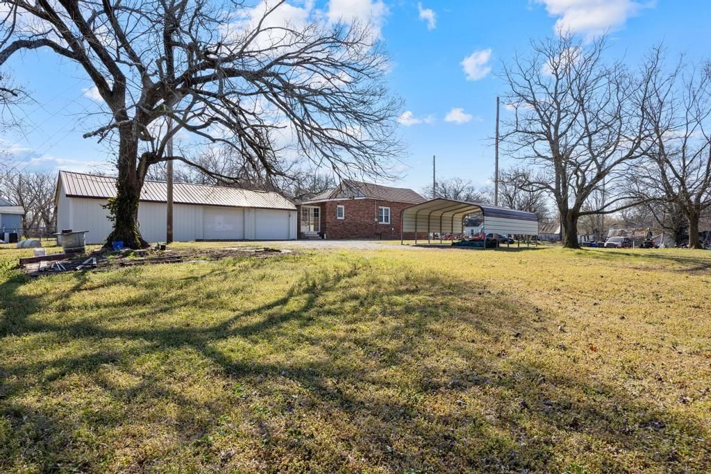 1015 E Pine Street — photo 20