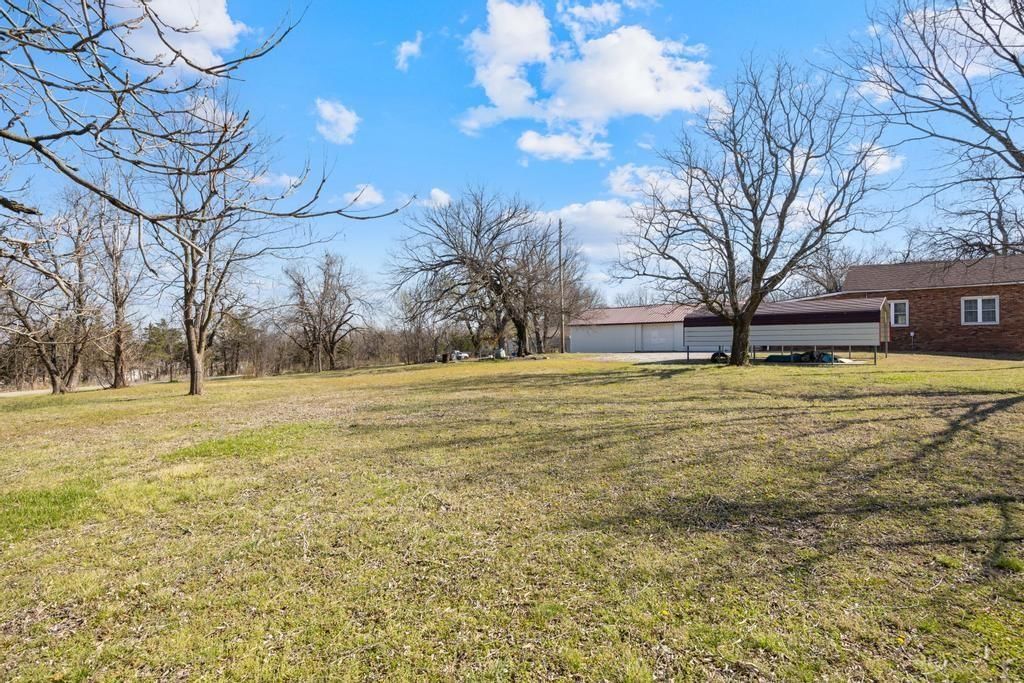1015 E Pine Street — photo 23