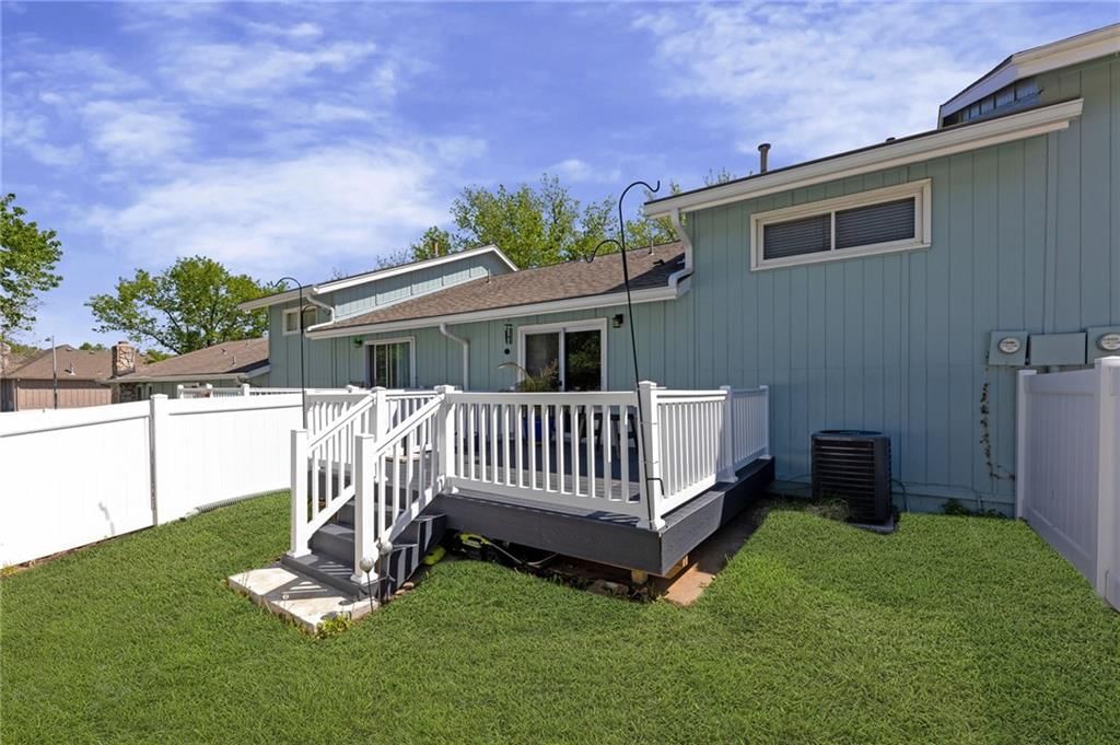 6525 W 49th Street — photo 30
