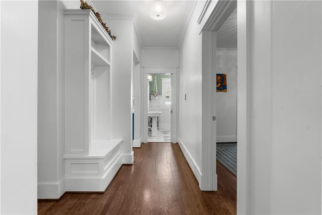 1320 E 29th Street — photo 13