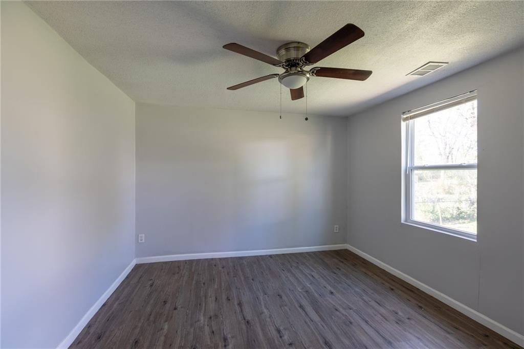 4714 Shawnee Drive — photo 10
