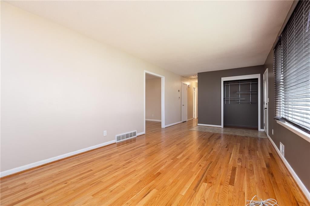 3101 NE 66th Terrace — photo 4