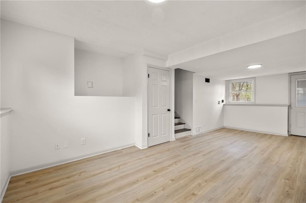 8813 W 90th Terrace — photo 28