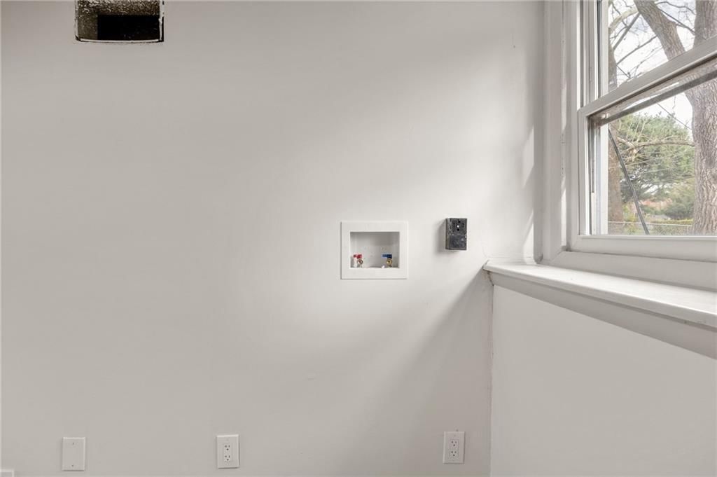 8813 W 90th Terrace — photo 30