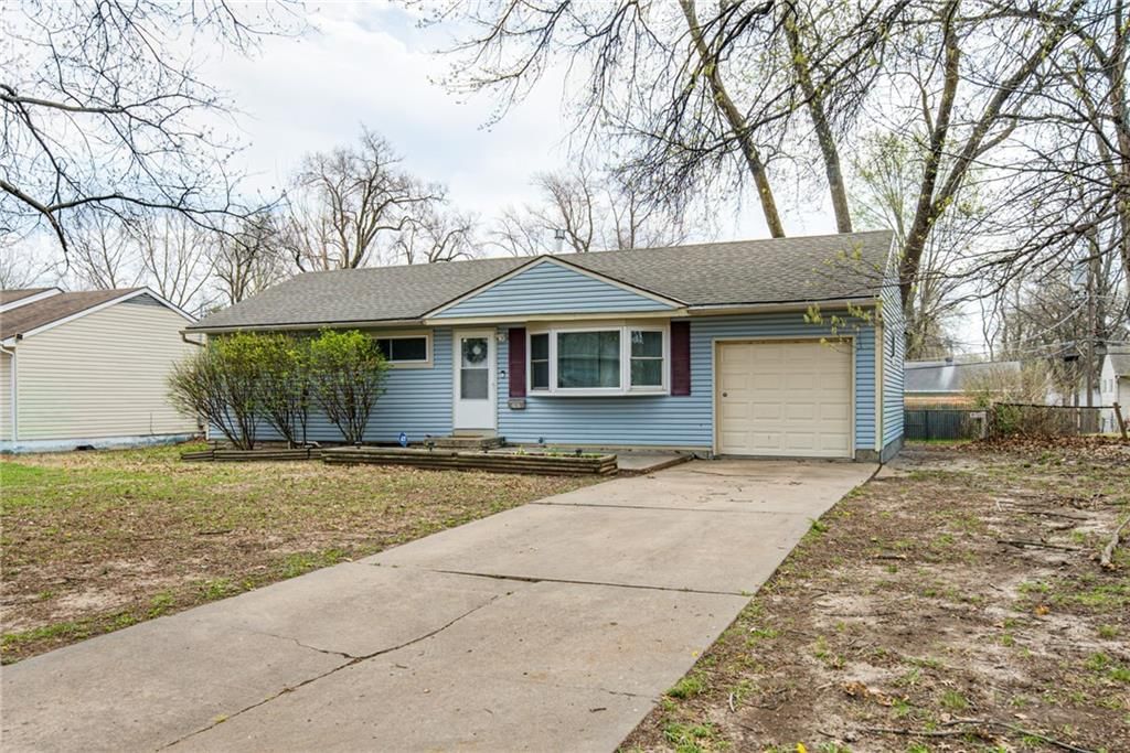 7407 E 111TH Terrace — photo 3