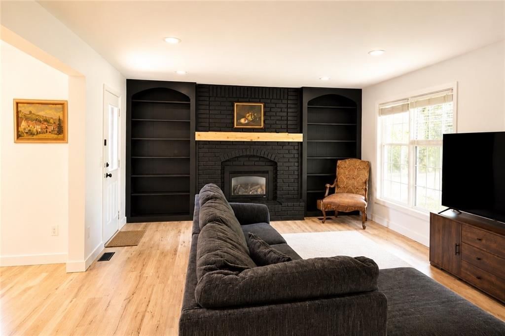 3510 NE Kingwood Place — photo 7
