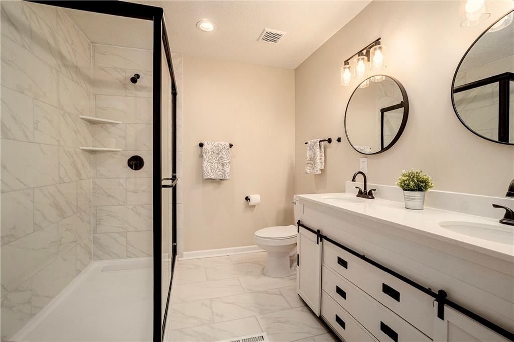 3510 NE Kingwood Place — photo 9