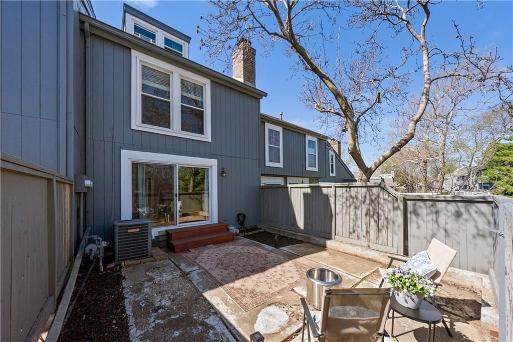 8045 Monrovia Street — photo 27