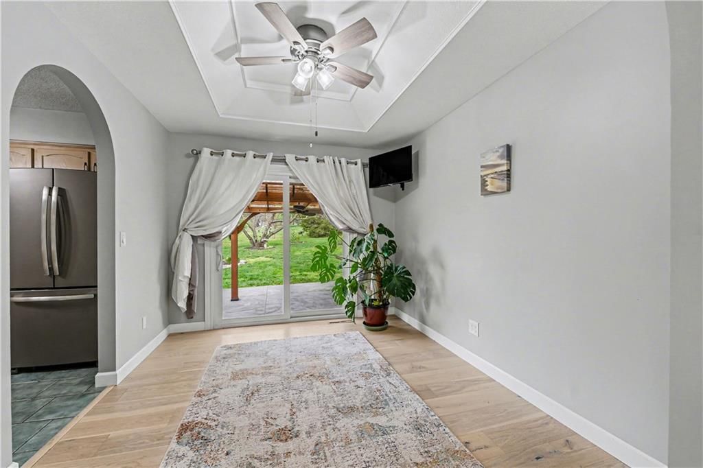 17710 Sycamore Street — photo 8