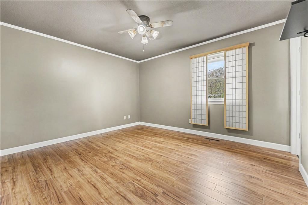 17710 Sycamore Street — photo 17