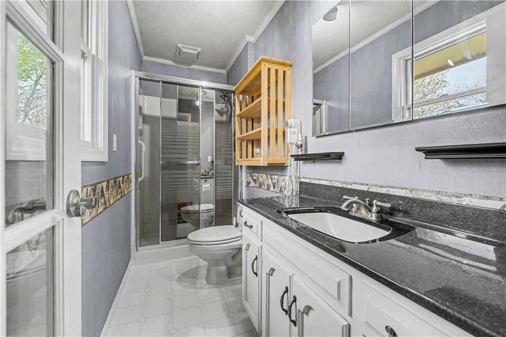 17710 Sycamore Street — photo 19