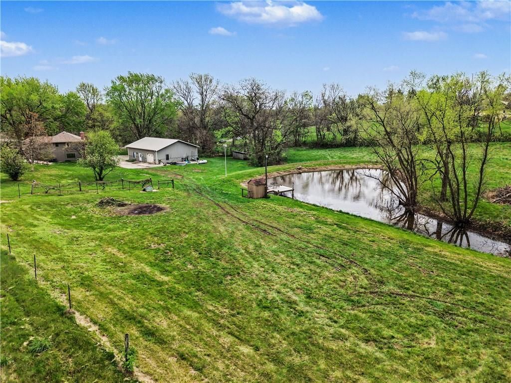 17710 Sycamore Street — photo 40