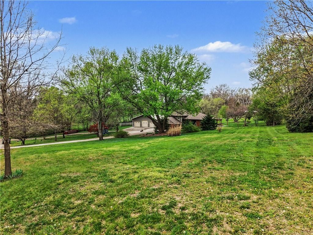 17710 Sycamore Street — photo 48