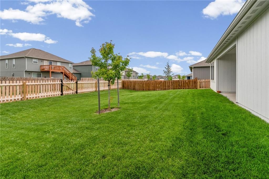 1702 Maci Street — photo 24
