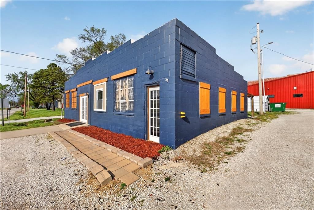 405 N Virginia Avenue — photo 2