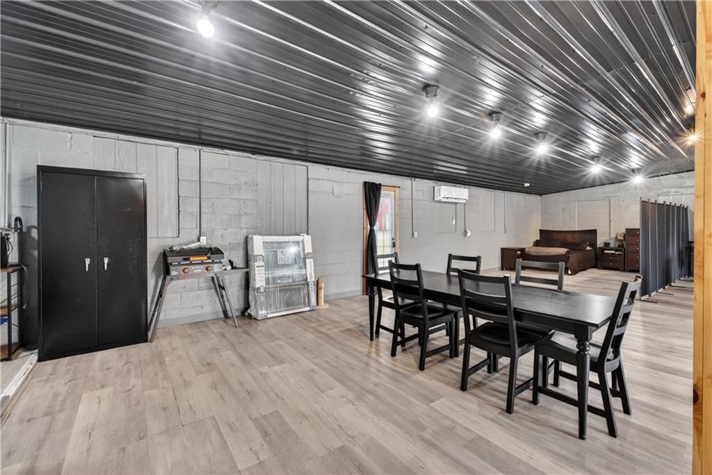 405 N Virginia Avenue — photo 17