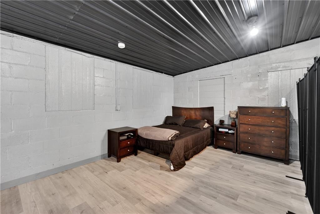 405 N Virginia Avenue — photo 21