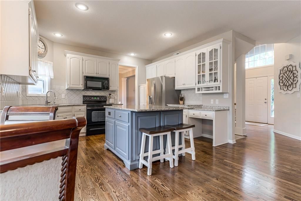 7330 Charles Street — photo 7