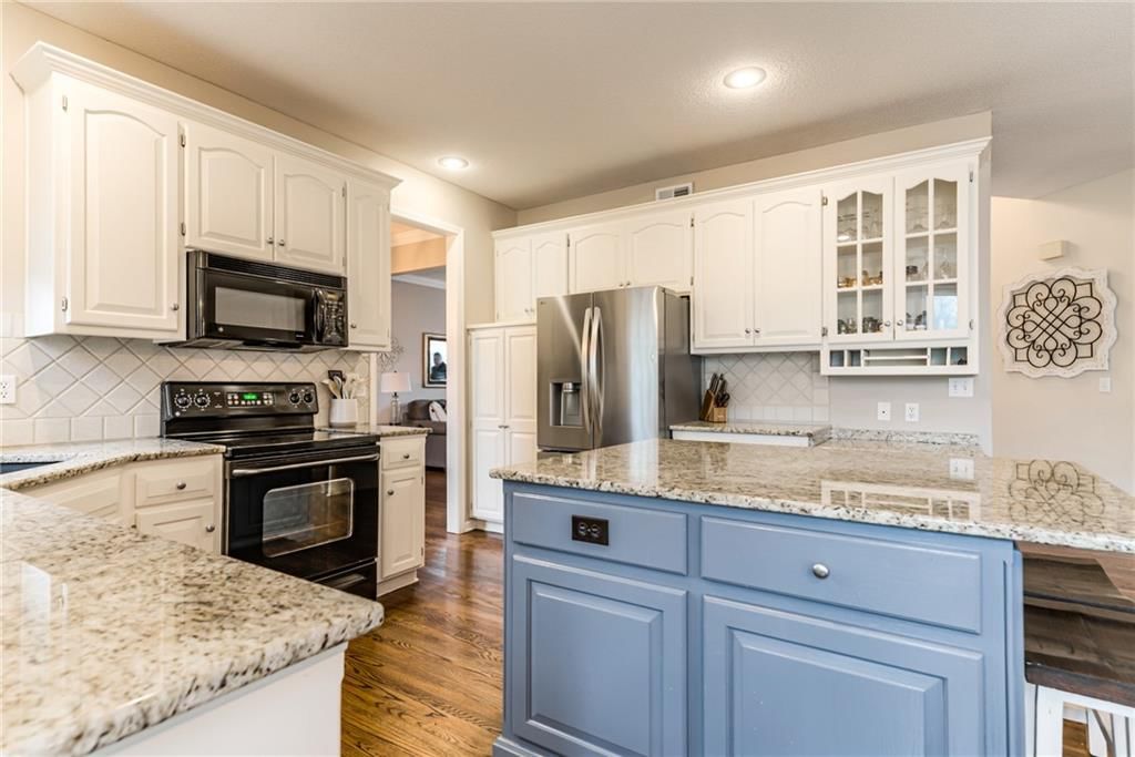 7330 Charles Street — photo 8