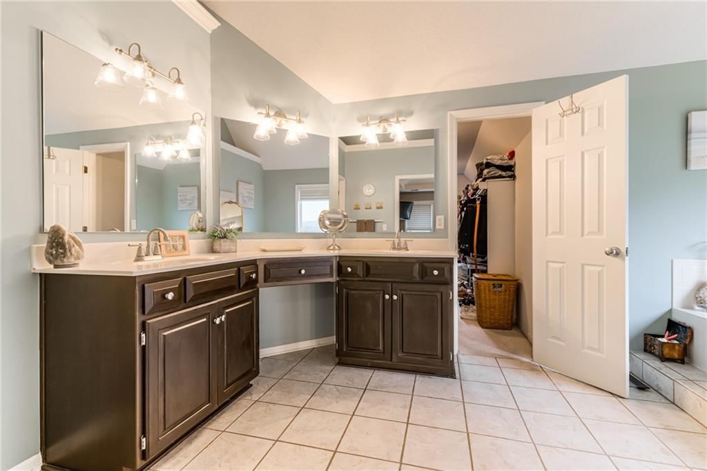 7330 Charles Street — photo 20